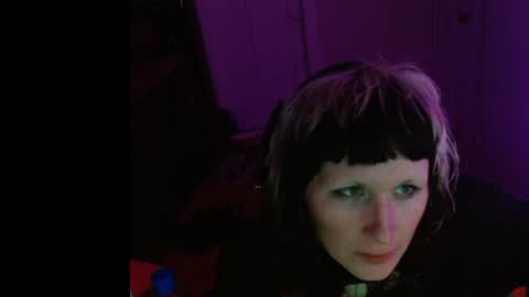 lucylascivious online show from June 14, 2:24 am