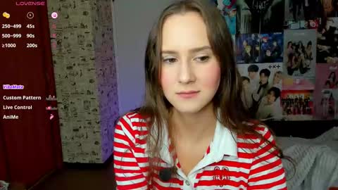 Lucy Rose online show from September 30, 12:59 pm