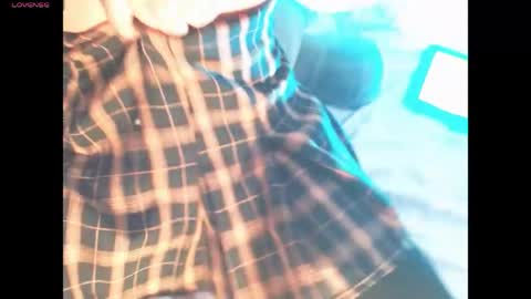 lucyrosess online show from April 14, 5:00 am