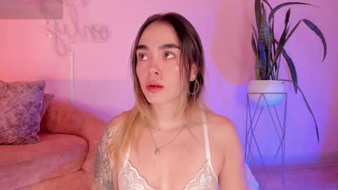 Lucy online show from October 29, 4:58 am