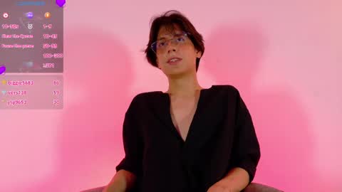 Lui online show from April 9, 6:19 am