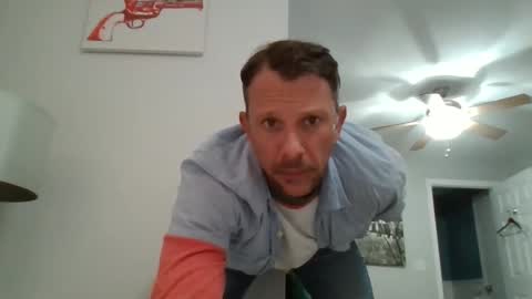 luiggii0904 online show from November 29, 2:19 am