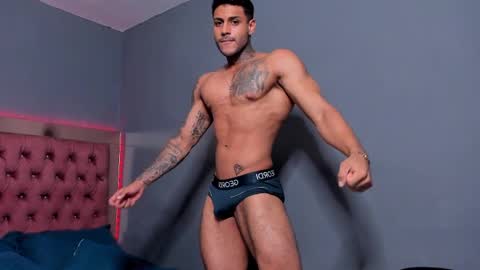 Luigi Vitale online show from April 9, 1:09 am