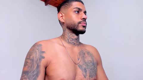 Luigi Vitale online show from September 22, 5:00 am