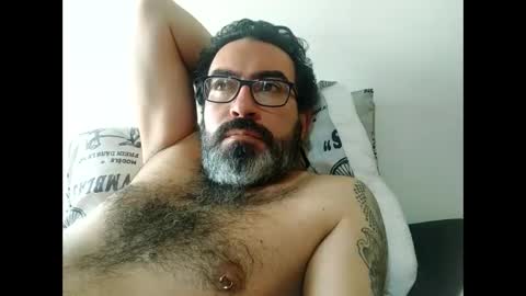 Hairyman online show from October 19, 7:40 pm