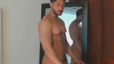 luis_baptista online show from September 8, 2:27 pm