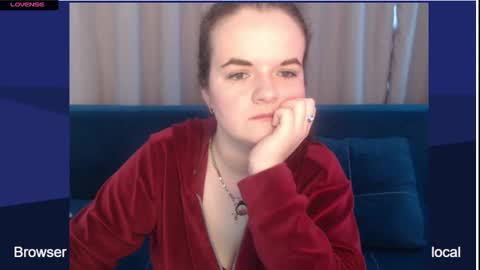 Snapshot of luisa_rosee chatting on February 23, 1:42 pm Luisa Rosee online show from February 23, 1:42 pm