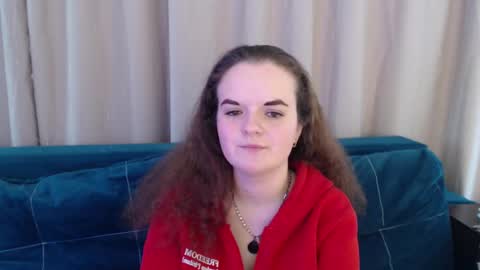 Snapshot of luisa_rosee chatting on March 4, 5:32 am Luisa Rosee online show from March 4, 5:32 am