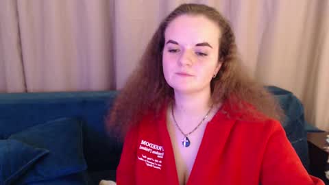 Snapshot of luisa_rosee chatting on March 4, 1:01 am Luisa Rosee online show from March 4, 1:01 am