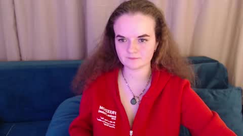 Snapshot of luisa_rosee chatting on March 3, 9:59 pm Luisa Rosee online show from March 3, 9:59 pm