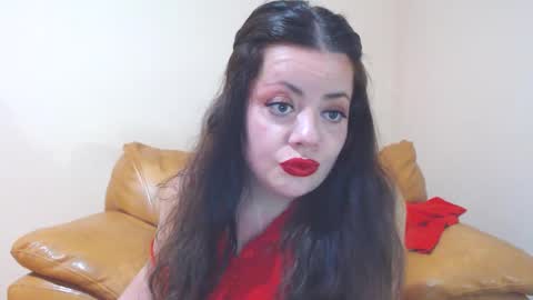 Cassie online show from April 11, 7:40 pm