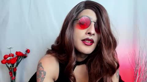 Luka Castillo online show from October 17, 6:28 am