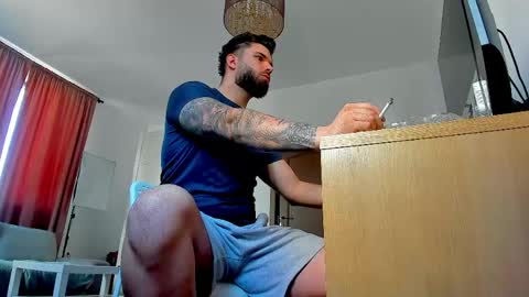 Luke online show from April 17, 9:00 am