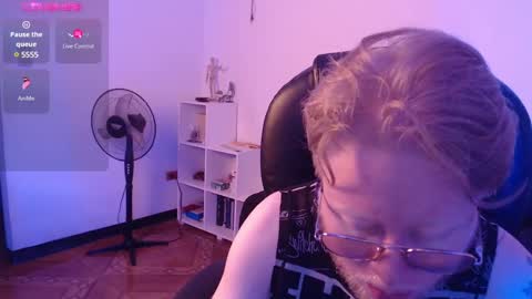 LUKEFTM online show from February 7, 12:20 am