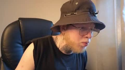 LUKEFTM online show from January 7, 6:35 pm