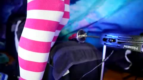 lukewilde online show from March 10, 2:27 am