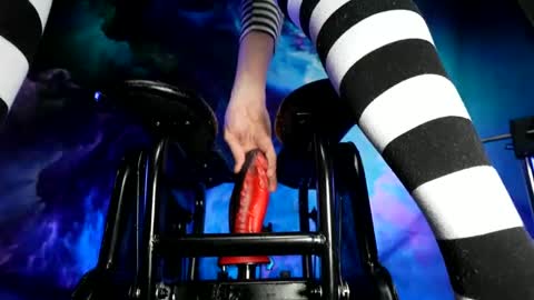 lukewildone online show from October 5, 3:26 am