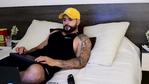 Lukhas f4f online show from September 18, 2:15 am