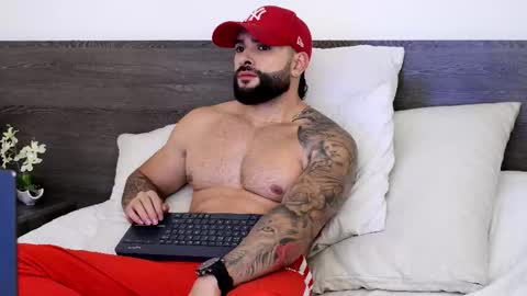 Lukhas f4f online show from October 18, 1:54 am