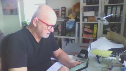 luley58 online show from February 28, 2:43 pm