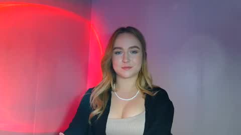 Snapshot of lulu_baby1 chatting on March 1, 2:23 pm Lulu Baby18 online show from March 1, 2:23 pm