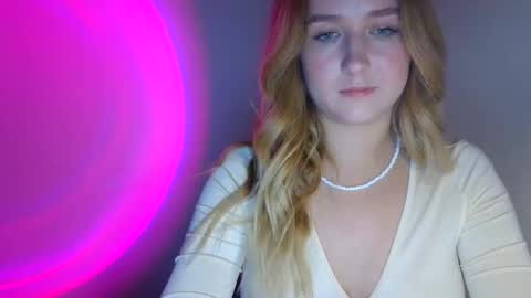 Snapshot of lulu_baby1 chatting on September 9, 7:47 pm Lulu Baby18 online show from September 9, 7:47 pm