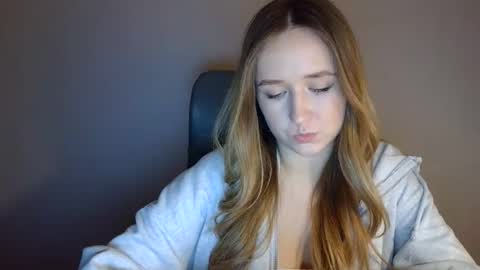 Lulu Baby18 online show from February 2, 8:16 pm