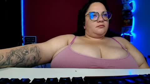 LuluBigTitts online show from March 6, 6:16 pm