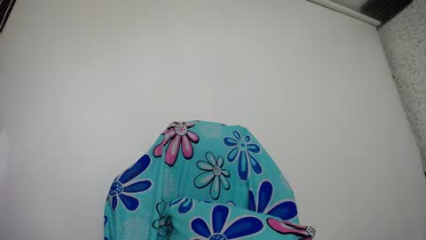 Luly online show from May 13, 4:11 am