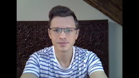 Andrew independent model 2000-0000 CET daily online show from January 8, 7:42 pm