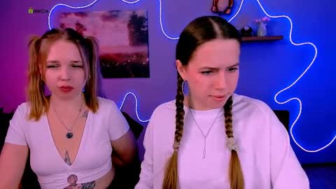 Sweet Lumi online show from March 28, 8:49 am