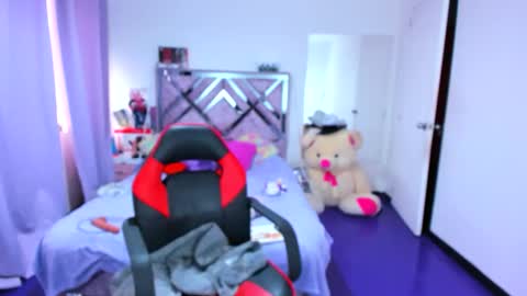 luna_analya online show from February 28, 6:23 pm