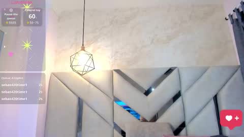  Luna  online show from February 3, 6:40 am