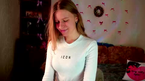 luna_evan online show from February 25, 9:24 am