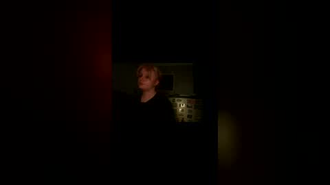 Luna online show from February 25, 2:42 pm