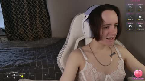 luna_loveeee online show from March 31, 4:35 am