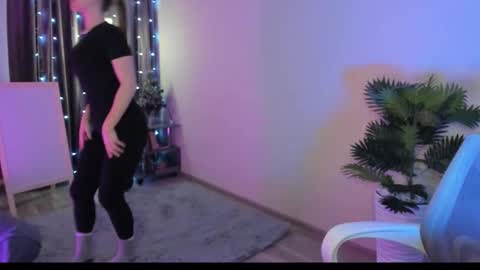 Luna online show from February 12, 5:00 am