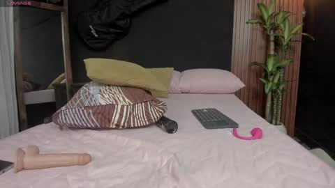 luna online show from April 15, 1:20 am