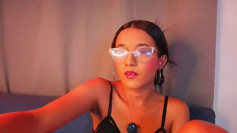 luna_valen online show from July 16, 9:29 pm