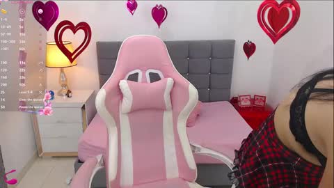 luna_viper online show from February 24, 12:37 pm