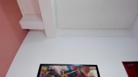 Luna Aspen online show from March 19, 6:13 pm