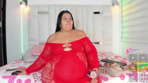    online show from November 12, 8:33 pm