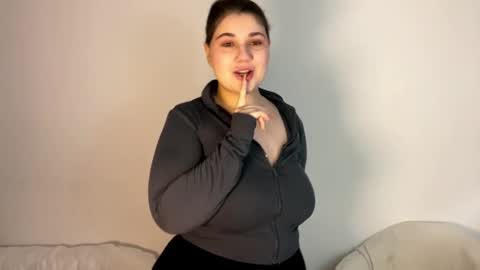 Luna online show from February 20, 7:43 am