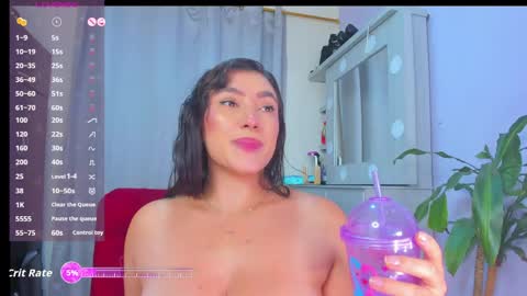 Luna  online show from April 5, 1:02 am