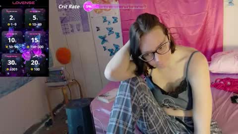 lunaquinn45 online show from February 15, 4:17 pm