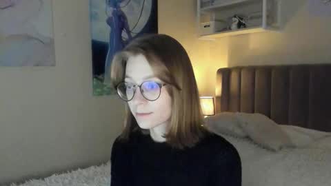 Snapshot of lunar_sofia chatting on September 10, 1:34 pm Sofia online show from September 10, 1:34 pm