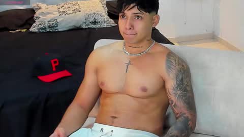 Lunay online show from November 14, 1:52 am