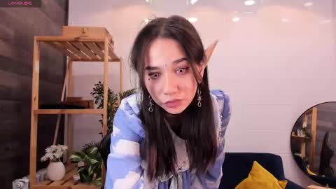 Snapshot of lunel_kitten chatting on October 18, 1:48 pm Kitty online show from October 18, 1:48 pm