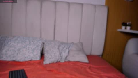 Lunita online show from February 11, 8:23 pm