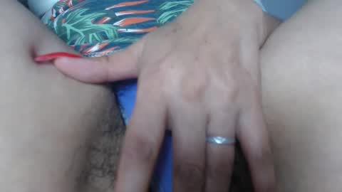 Snapshot of lunitaqueen_ chatting on February 25, 9:31 am Luna Tamara online show from February 25, 9:31 am